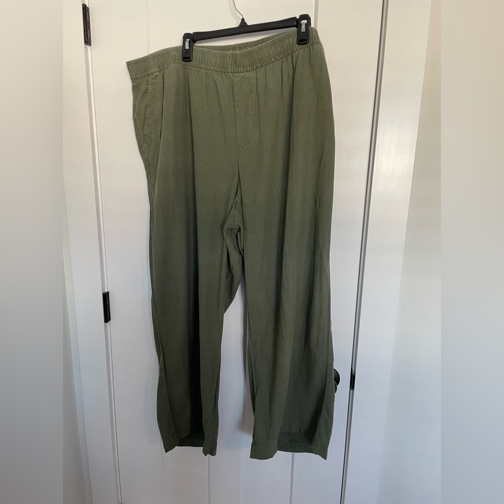 Wide leg linen trousers